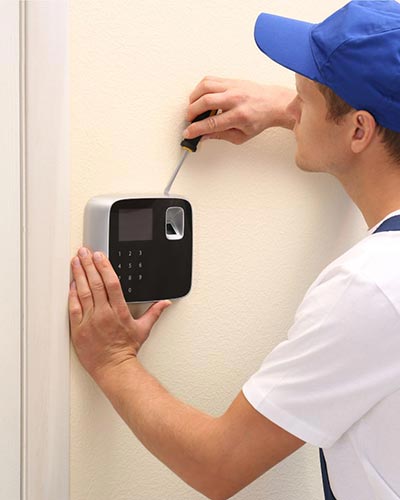 Emergency Englewood Locksmith